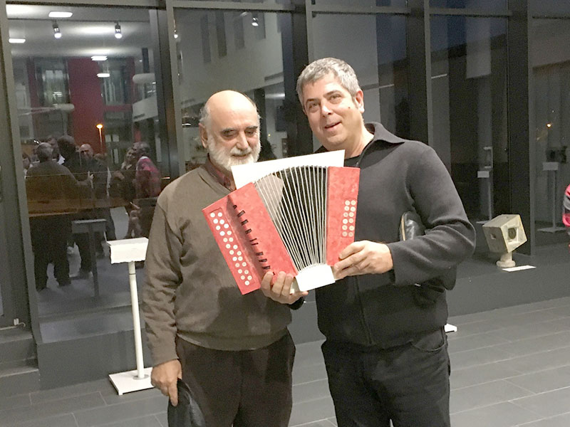Andrés Montesanto: Esposizione di scultura